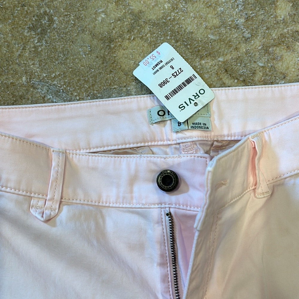 Pink shorts - Picture 2 of 2